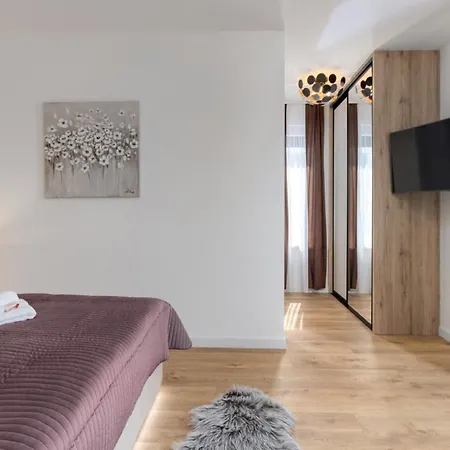 Beautiful Sanja Villa